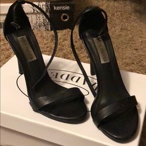 Steve Madden black heels